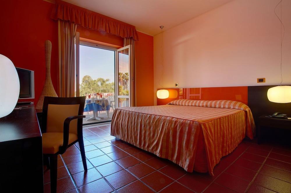 Orizzonte Acireale Hotel المظهر الخارجي الصورة